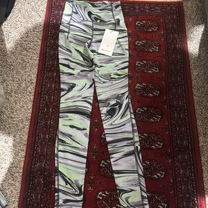 New with tag lululemon woman legging